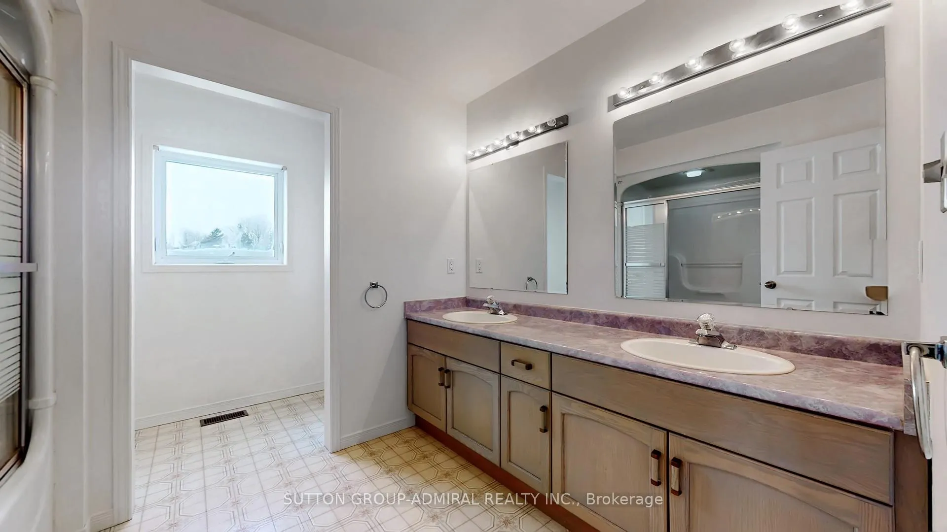 Photo 26 of 90 Clark Avenue, Markham, Thornhill — HOMEH