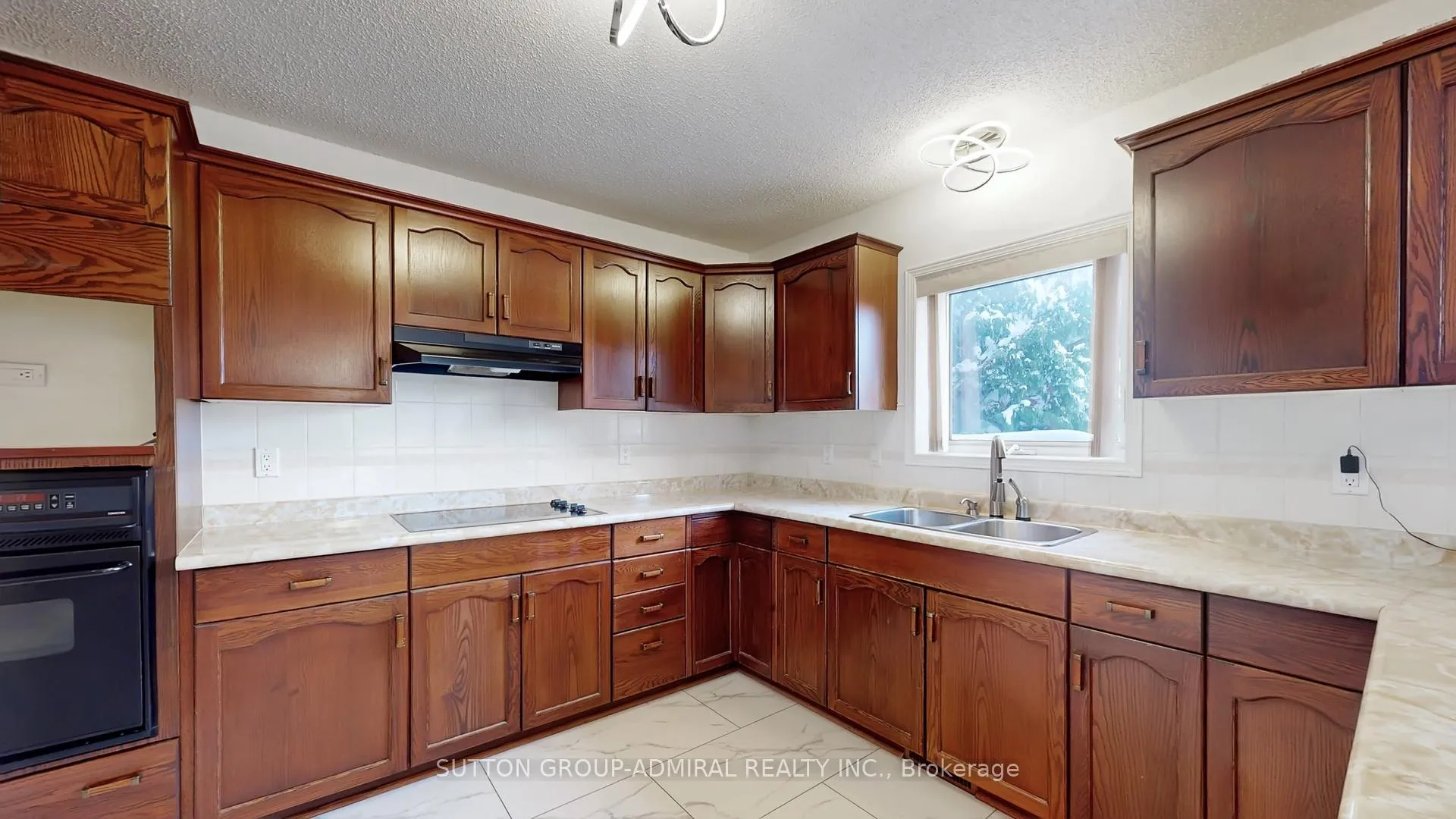 Photo 35 of 90 Clark Avenue, Markham, Thornhill — HOMEH