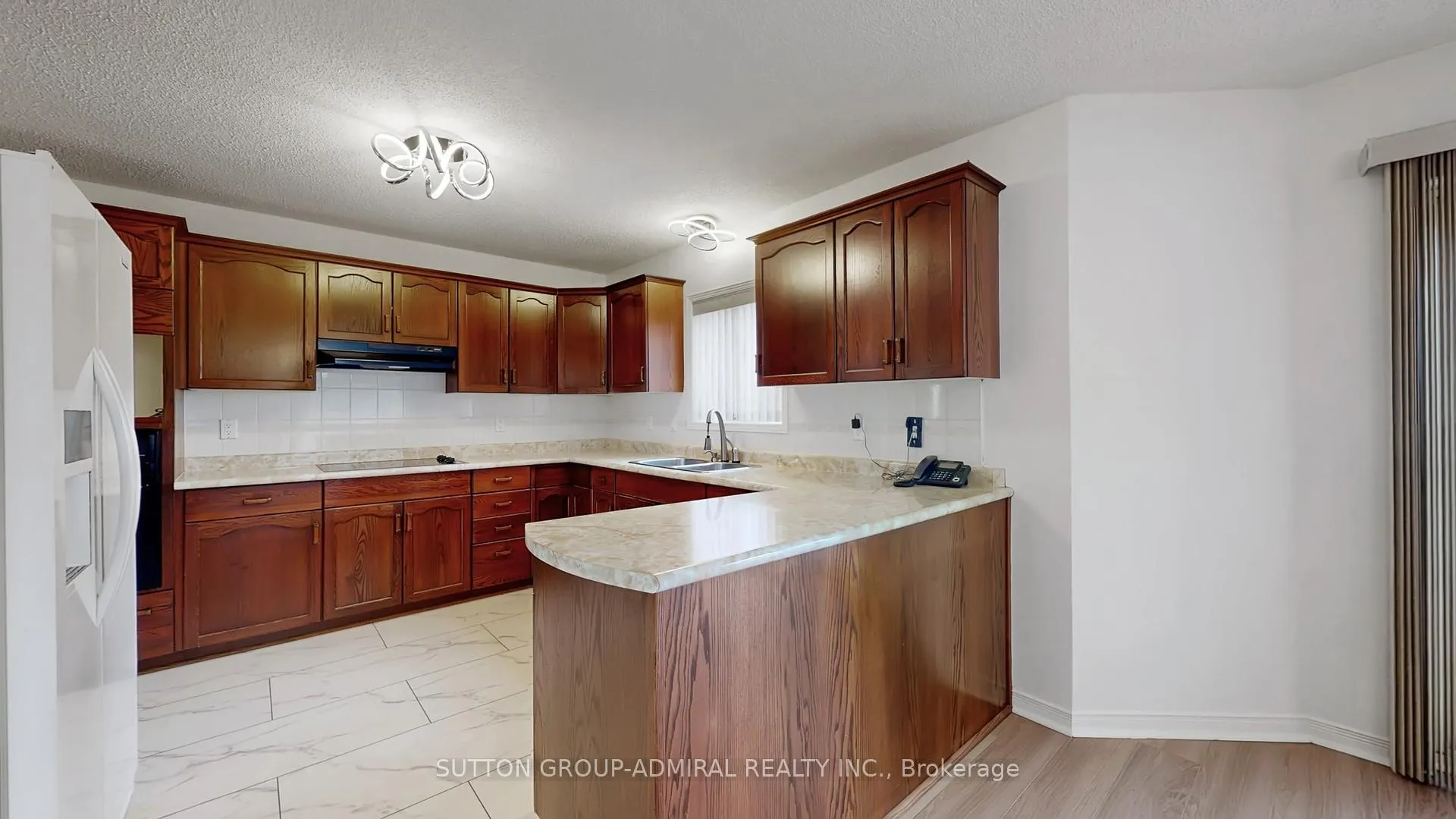 Photo 36 of 90 Clark Avenue, Markham, Thornhill — HOMEH