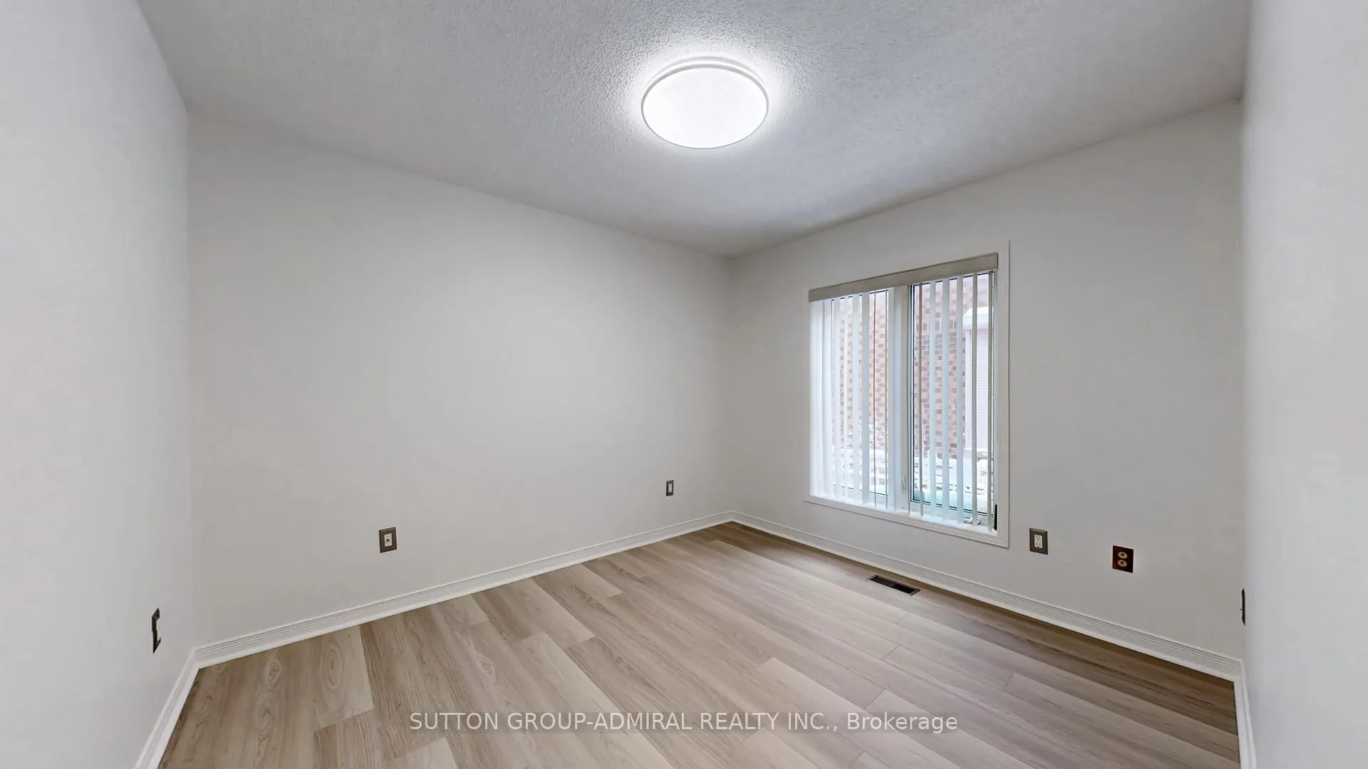 Photo 40 of 90 Clark Avenue, Markham, Thornhill — HOMEH