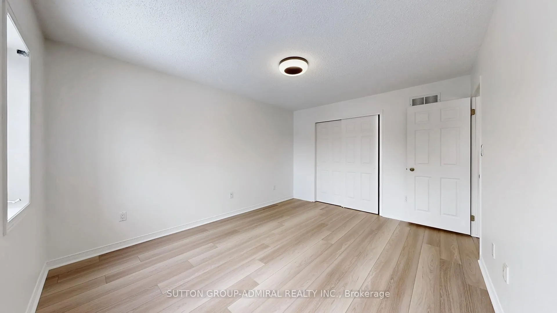 Photo 45 of 90 Clark Avenue, Markham, Thornhill — HOMEH