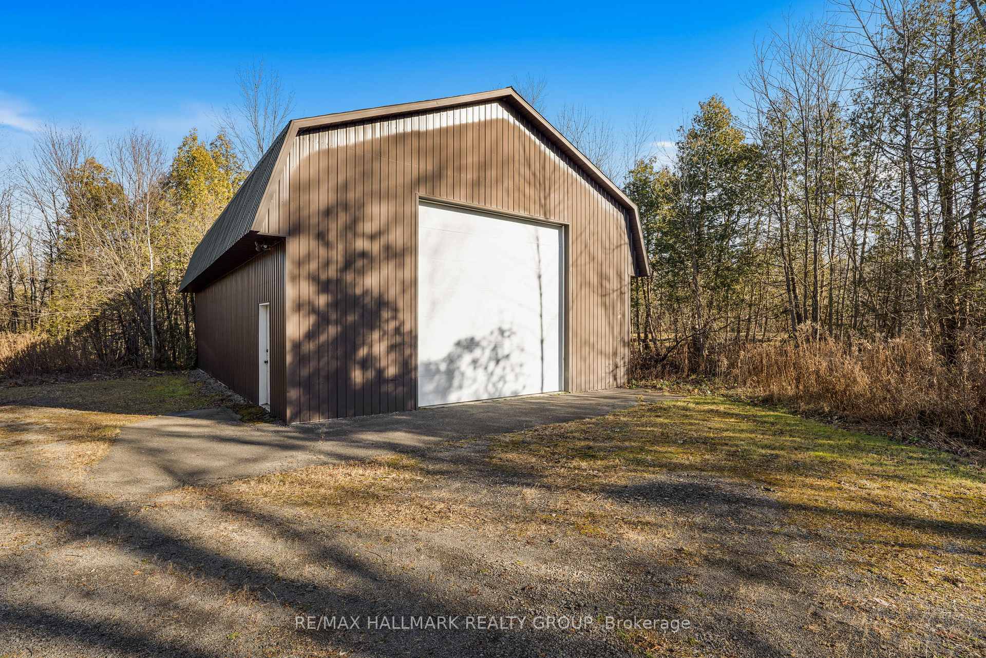 Photo 31 of 2747 Front Road East, Champlain, Champlain Twp — HOMEH