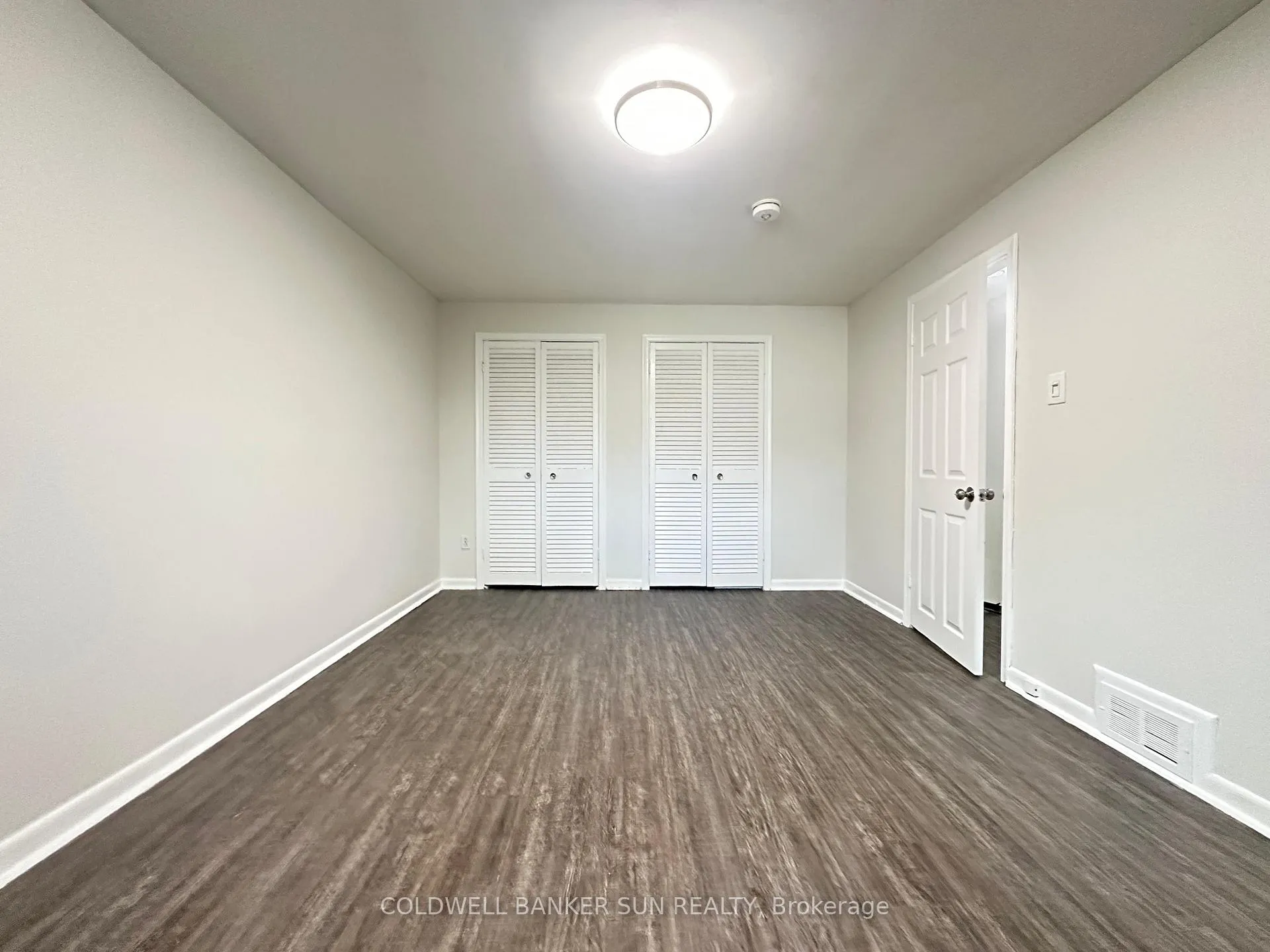 Photo 12 of 59 Flowertown Avenue, Brampton, Northwood Park — HOMEH