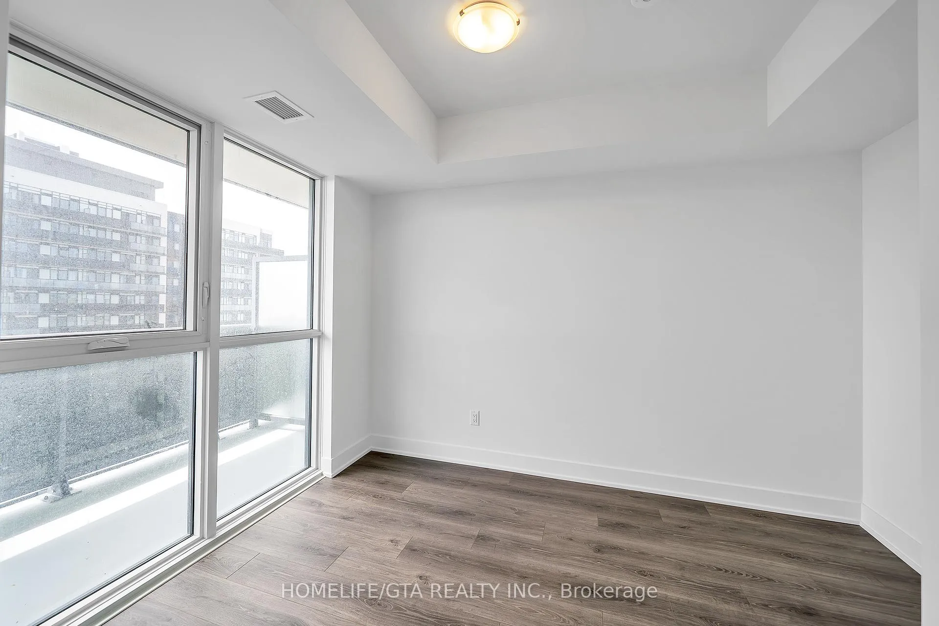 Photo 12 of Unit 2215, 2545 Simcoe Street N, Oshawa, Windfields — HOMEH