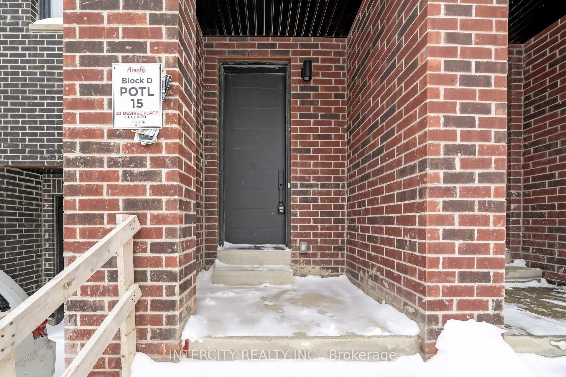 Photo 2 of 23 Desiree Place, Caledon, Bolton North — HOMEH