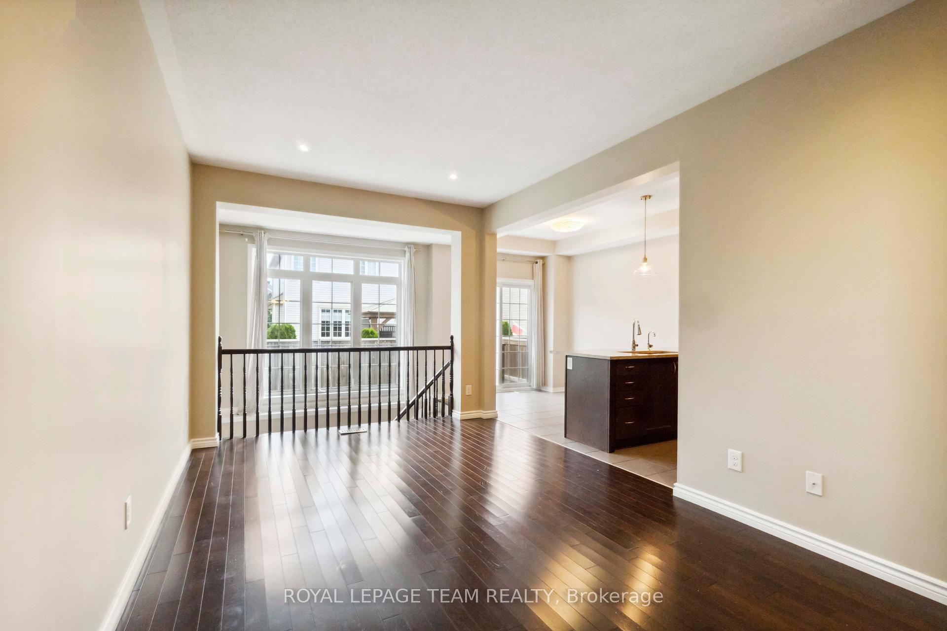 Photo 6 of 910 Caldermill Private, Ottawa, Barrhaven - Stonebridge — HOMEH