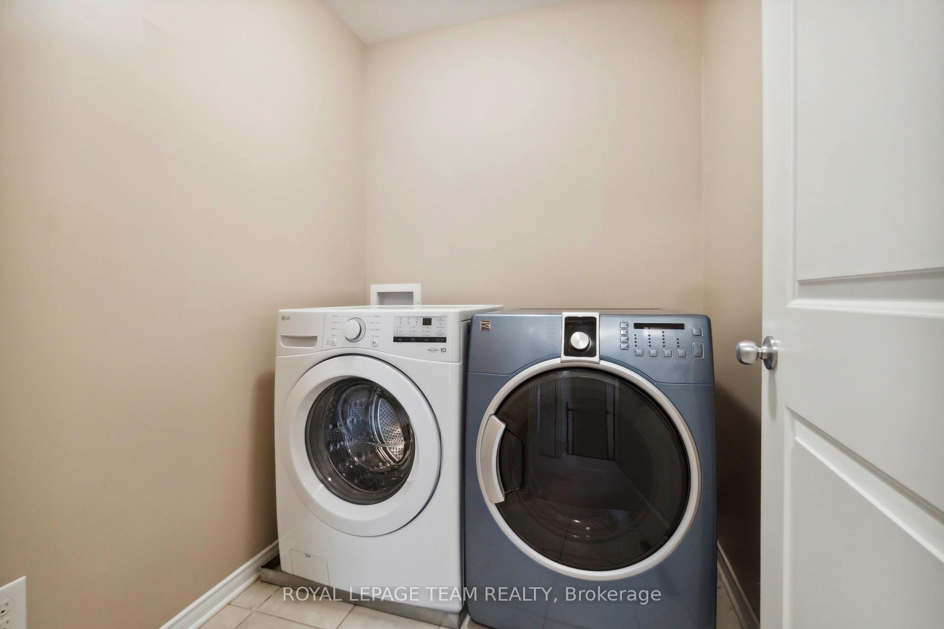 Photo 16 of 910 Caldermill Private, Ottawa, Barrhaven - Stonebridge — HOMEH