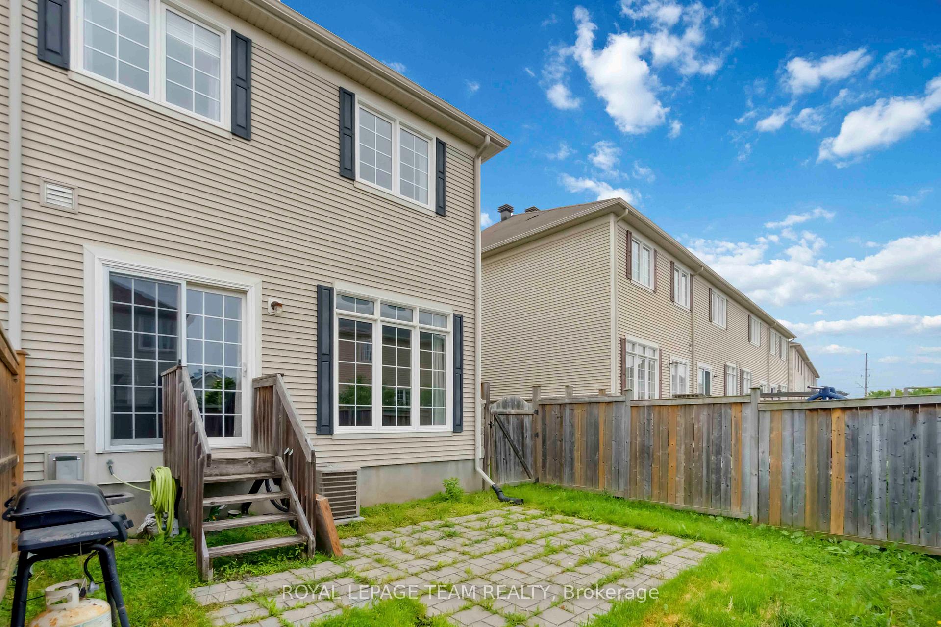 Photo 26 of 910 Caldermill Private, Ottawa, Barrhaven - Stonebridge — HOMEH