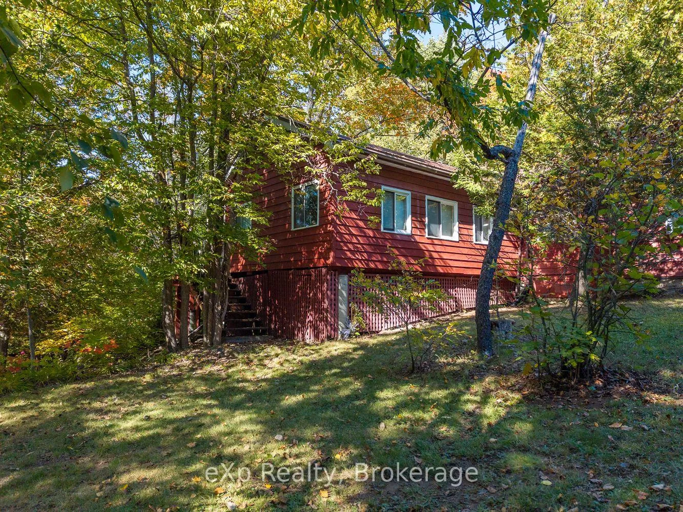 Photo 24 of 32 McKellar Lake Road, McKellar — HOMEH
