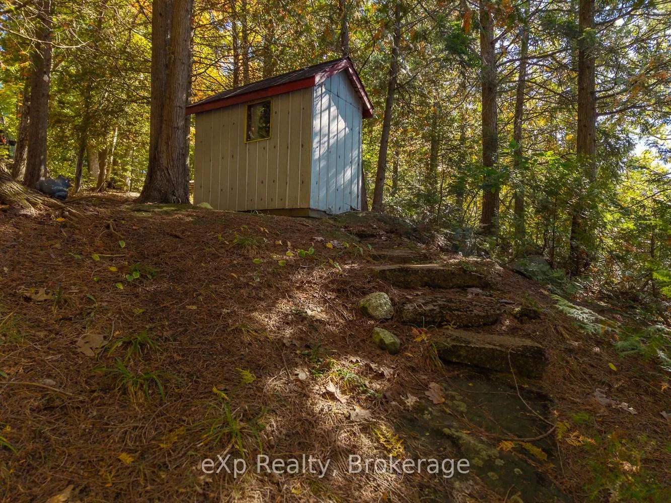 Photo 34 of 32 McKellar Lake Road, McKellar — HOMEH