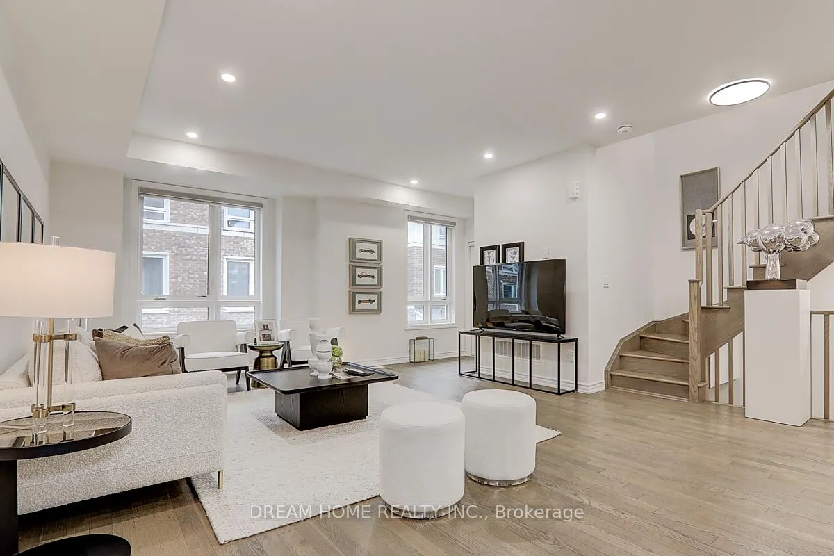 Photo 2 of 15 Chicago Lane, Markham, Wismer — HOMEH