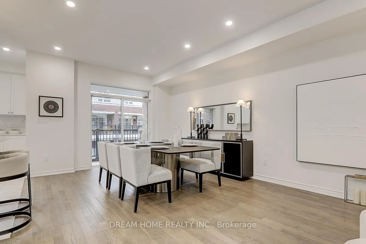 Photo 8 of 15 Chicago Lane, Markham, Wismer — HOMEH