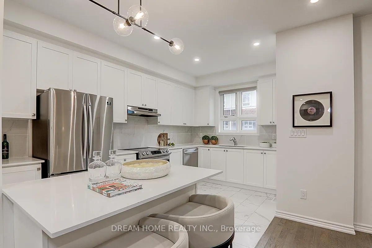 Photo 15 of 15 Chicago Lane, Markham, Wismer — HOMEH
