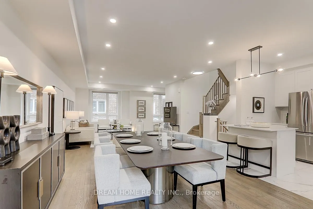 Photo 24 of 15 Chicago Lane, Markham, Wismer — HOMEH