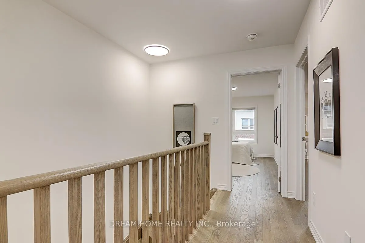 Photo 25 of 15 Chicago Lane, Markham, Wismer — HOMEH