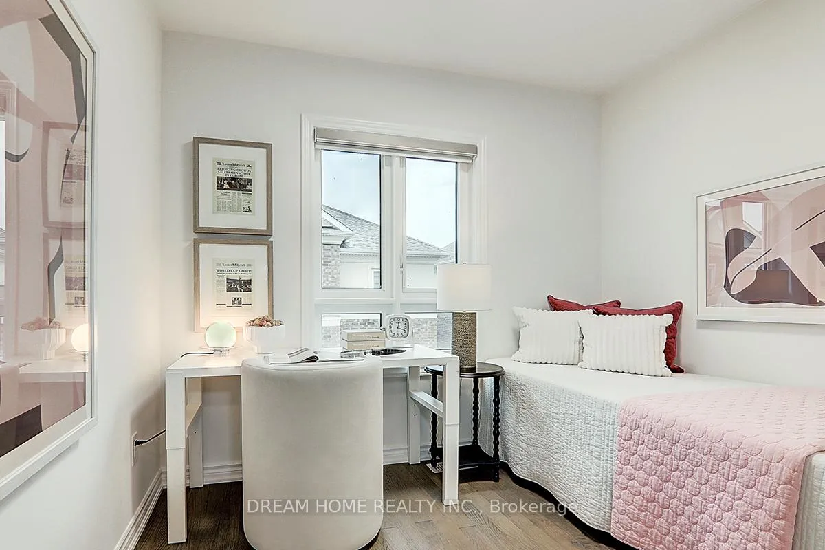 Photo 38 of 15 Chicago Lane, Markham, Wismer — HOMEH