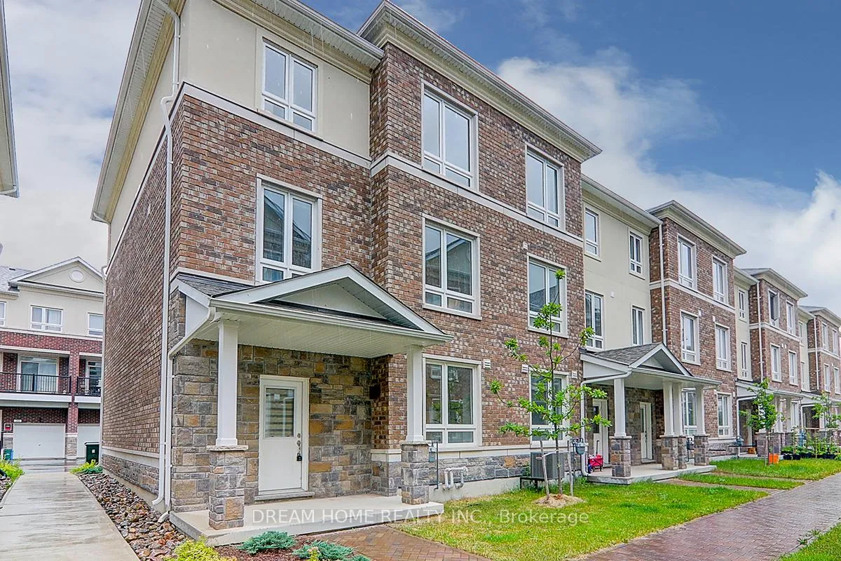 Photo 41 of 15 Chicago Lane, Markham, Wismer — HOMEH