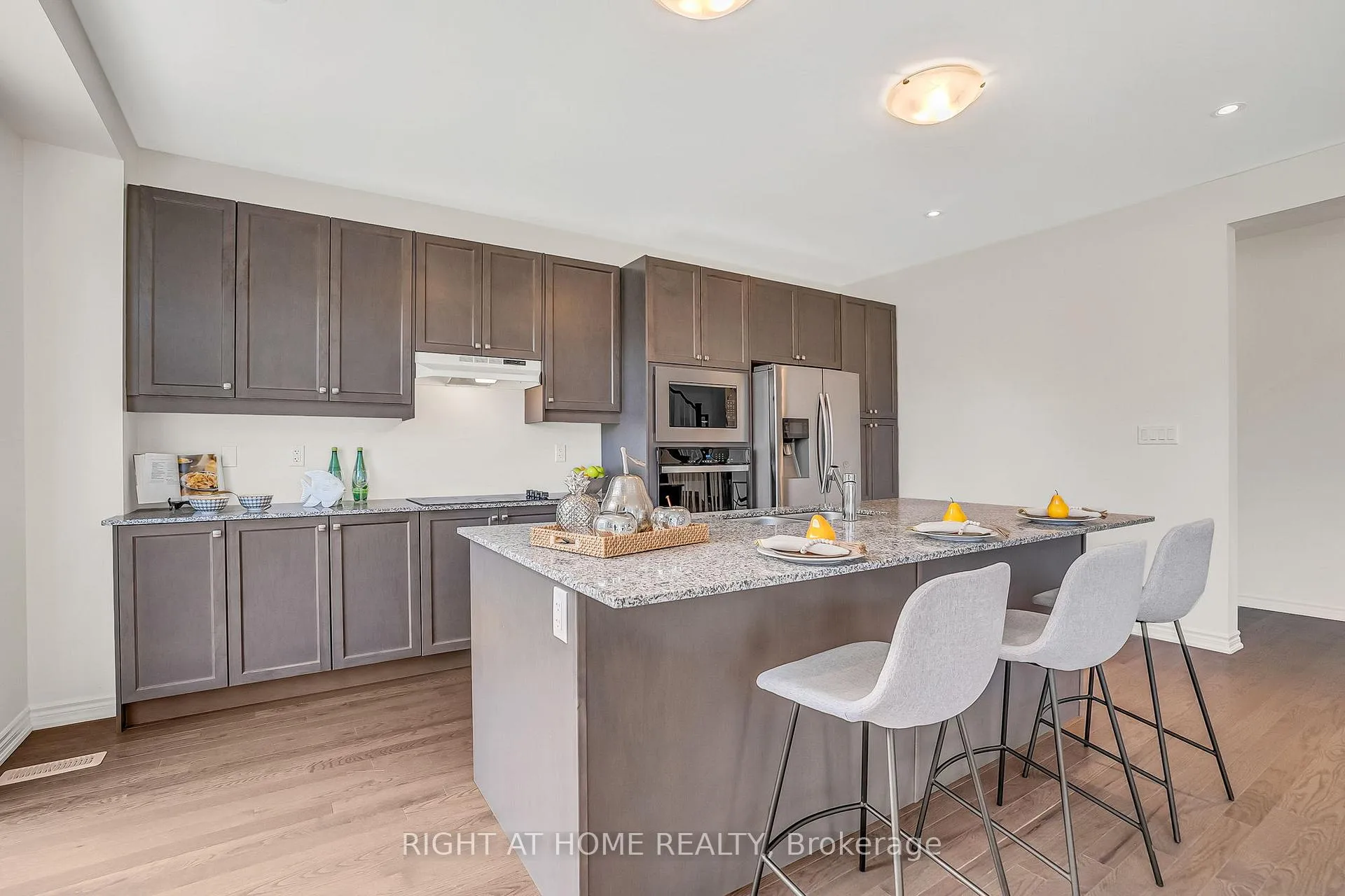 Photo 15 of 2091 Hallandale Street, Oshawa, Kedron — HOMEH