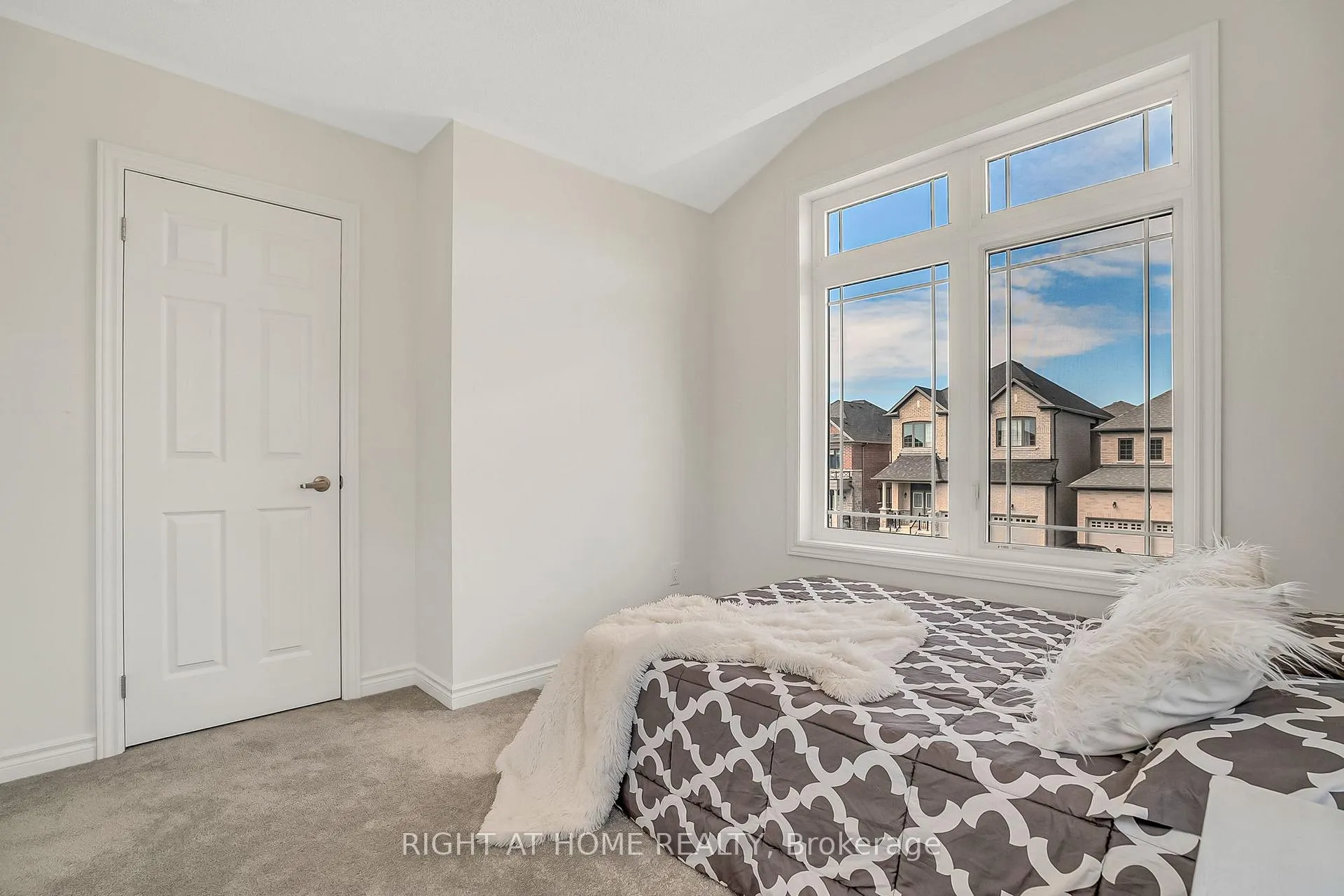 Photo 30 of 2091 Hallandale Street, Oshawa, Kedron — HOMEH