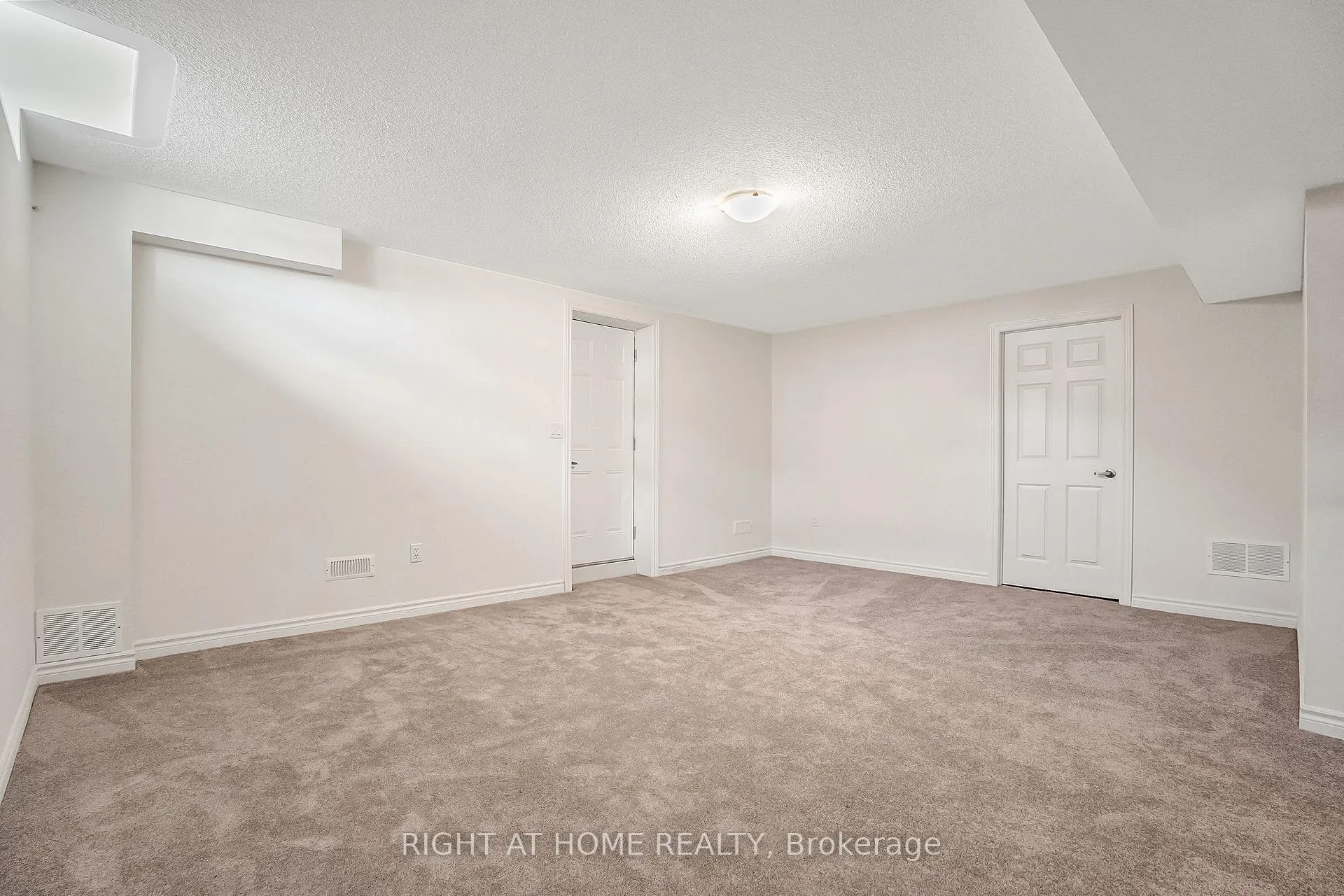 Photo 40 of 2091 Hallandale Street, Oshawa, Kedron — HOMEH