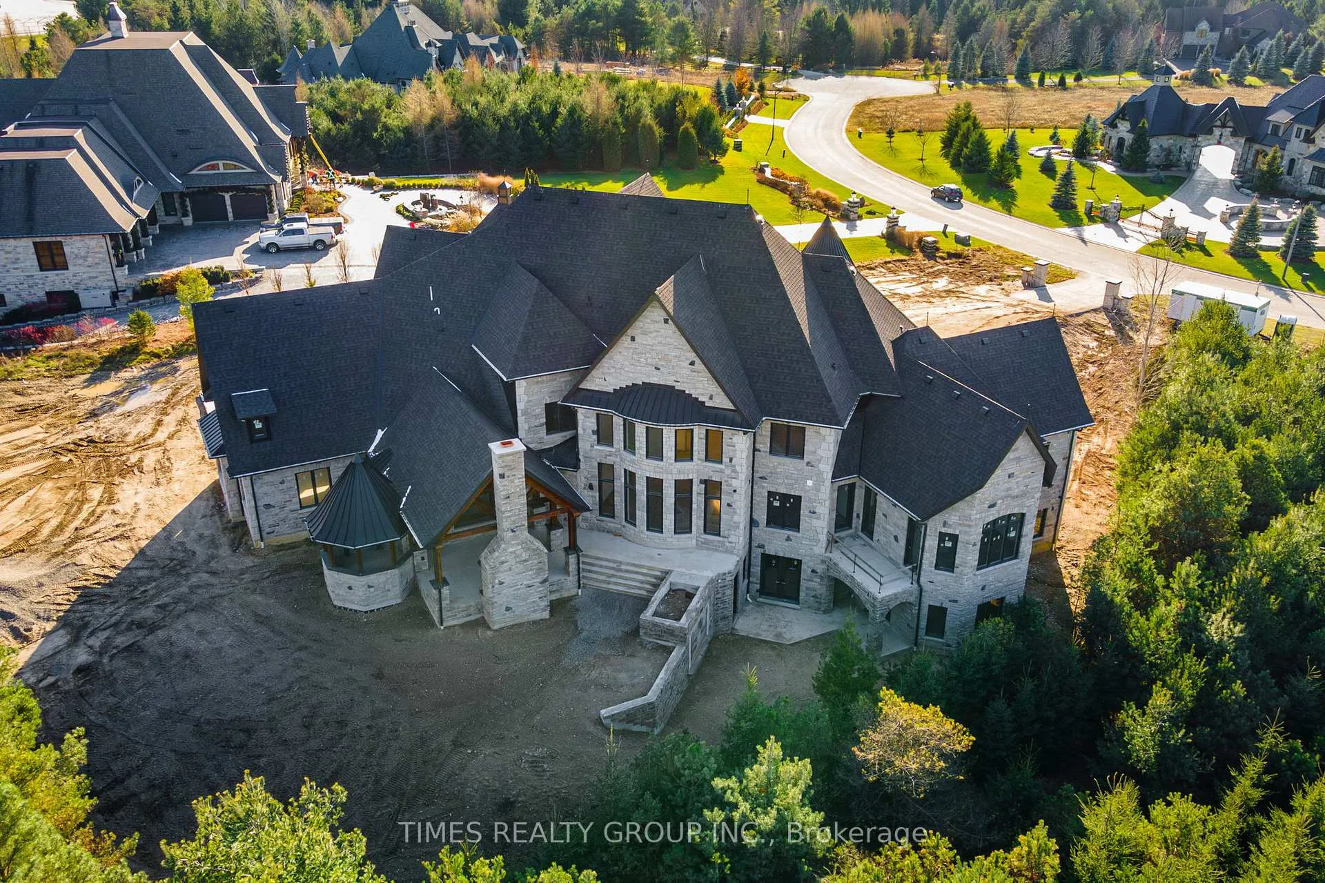 Front of 17 Edgewild Drive