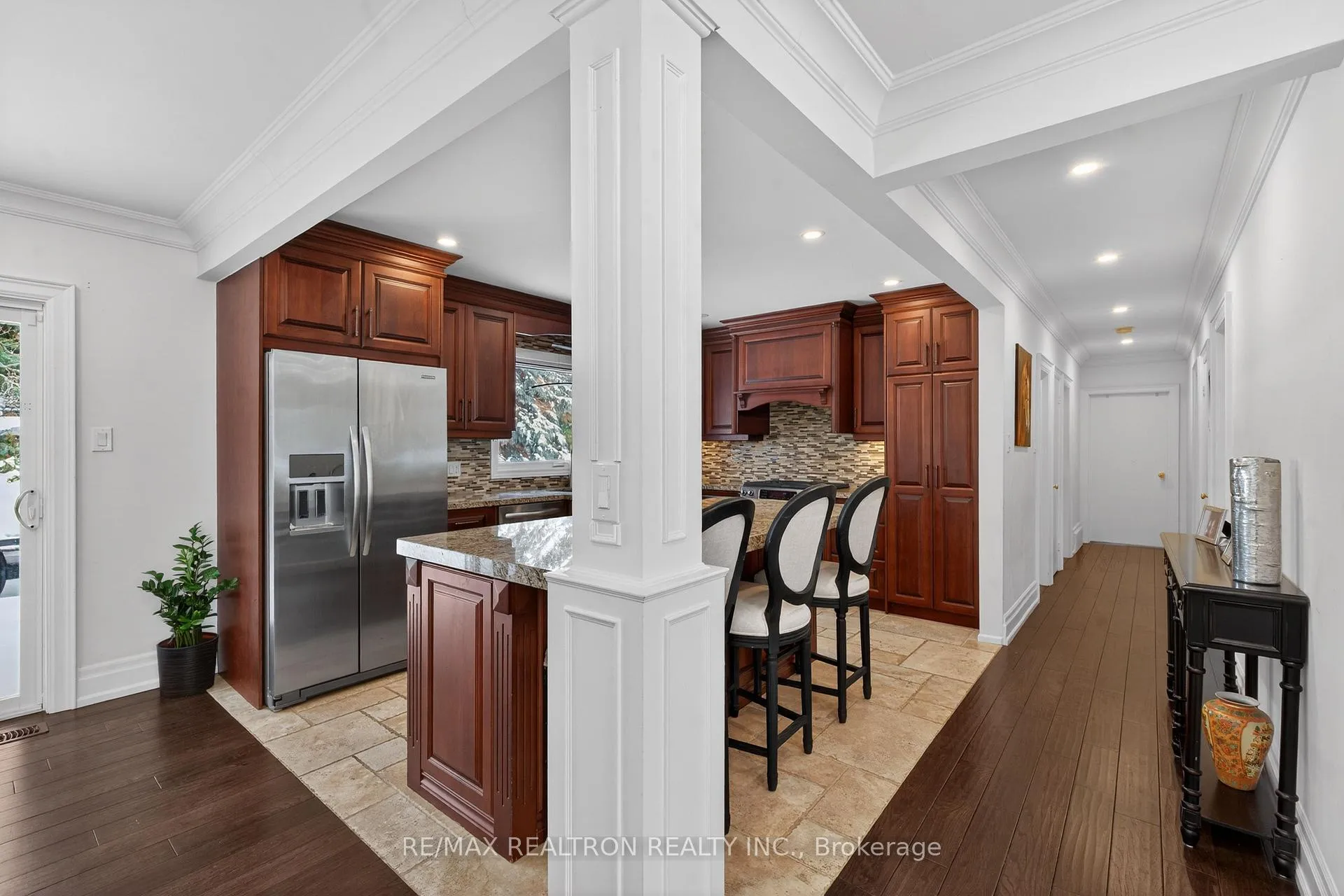 Photo 15 of 10 Idleswift Drive, Vaughan, Uplands — HOMEH