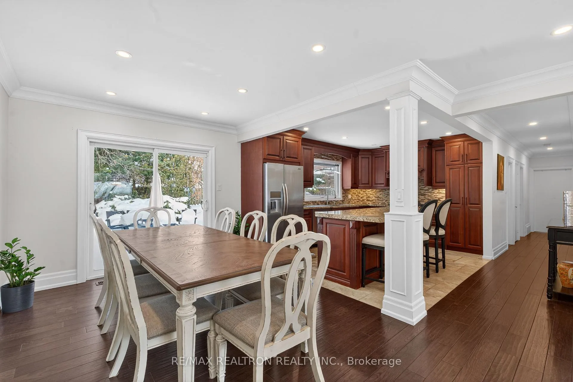 Photo 16 of 10 Idleswift Drive, Vaughan, Uplands — HOMEH