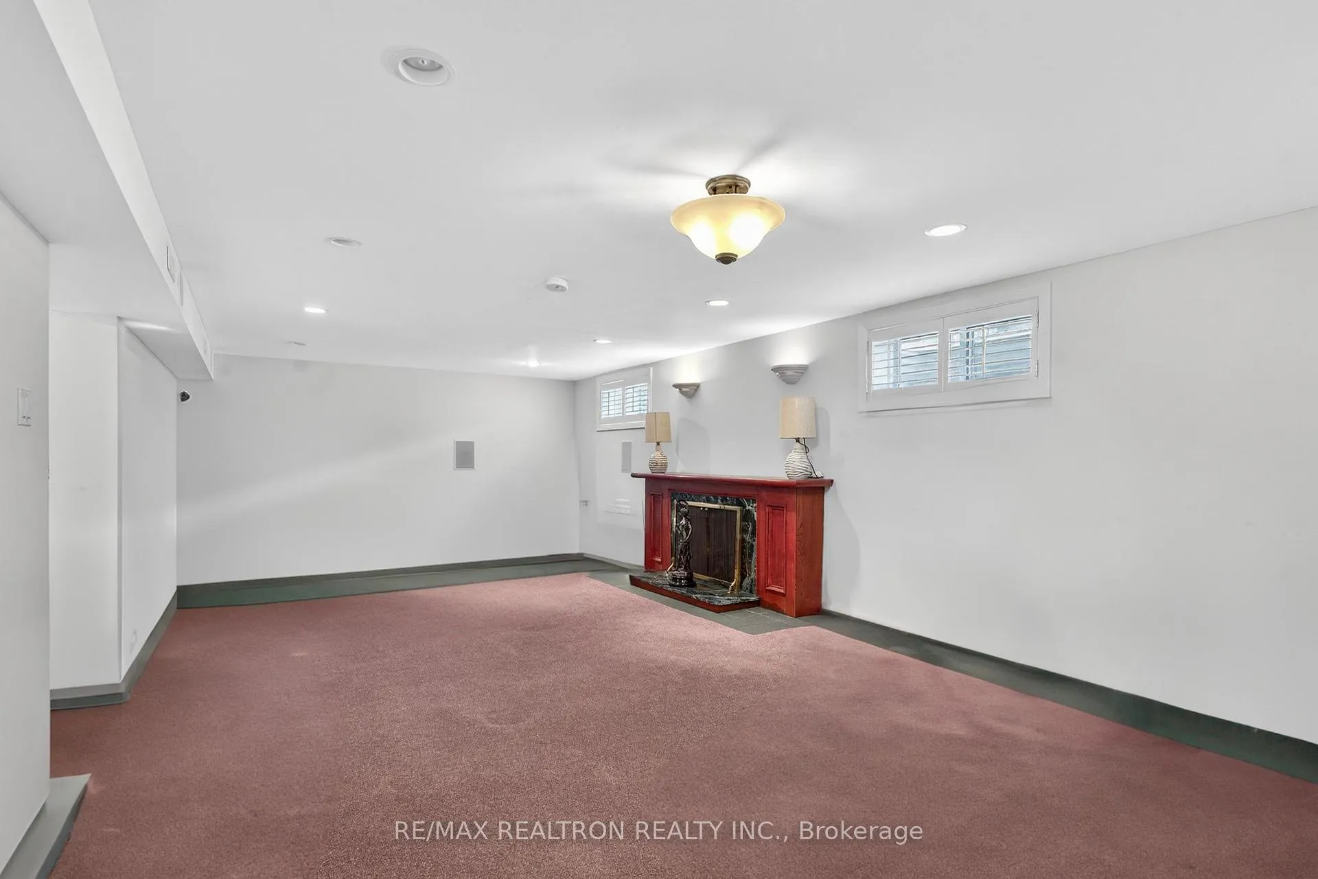 Photo 35 of 10 Idleswift Drive, Vaughan, Uplands — HOMEH