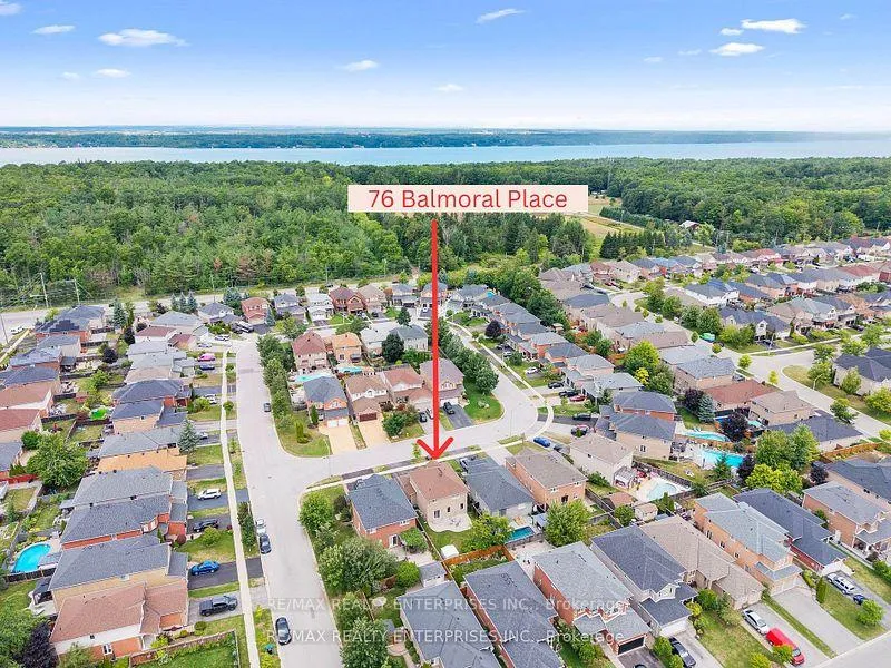 Photo 2 of 76 Balmoral Place, Barrie, Innis-Shore — HOMEH