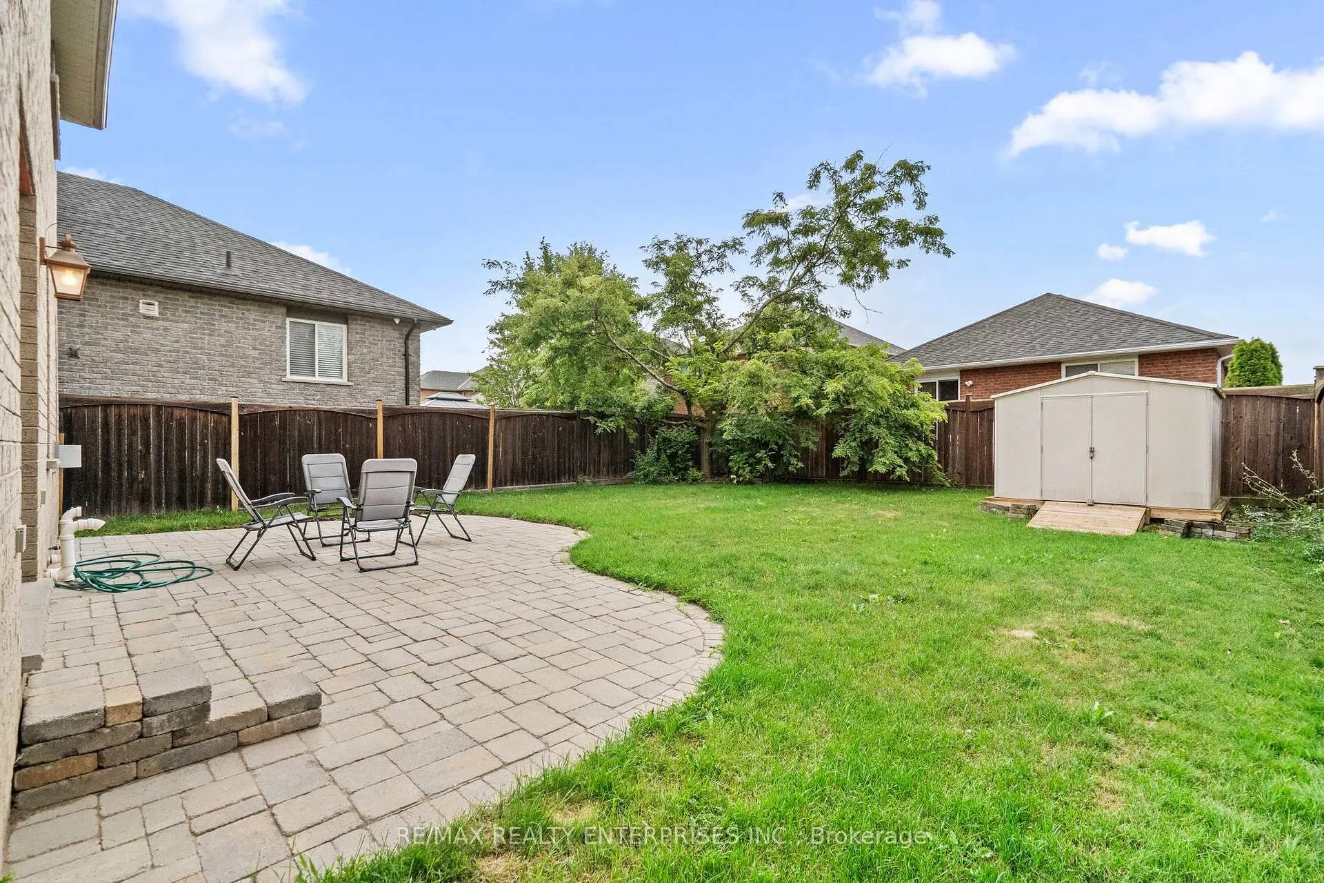 Photo 21 of 76 Balmoral Place, Barrie, Innis-Shore — HOMEH