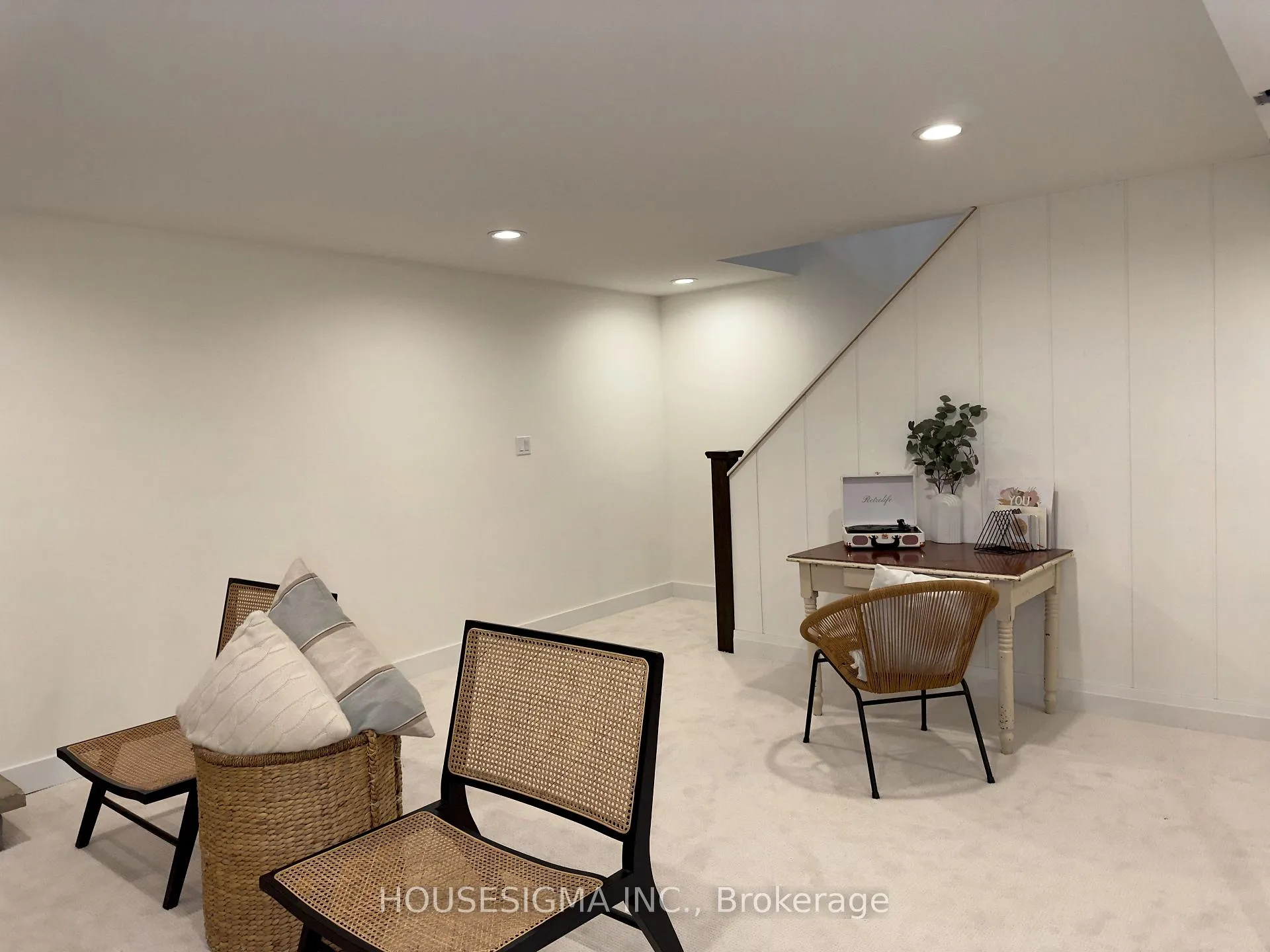 Photo 28 of 122 Maple Court, Shelburne — HOMEH
