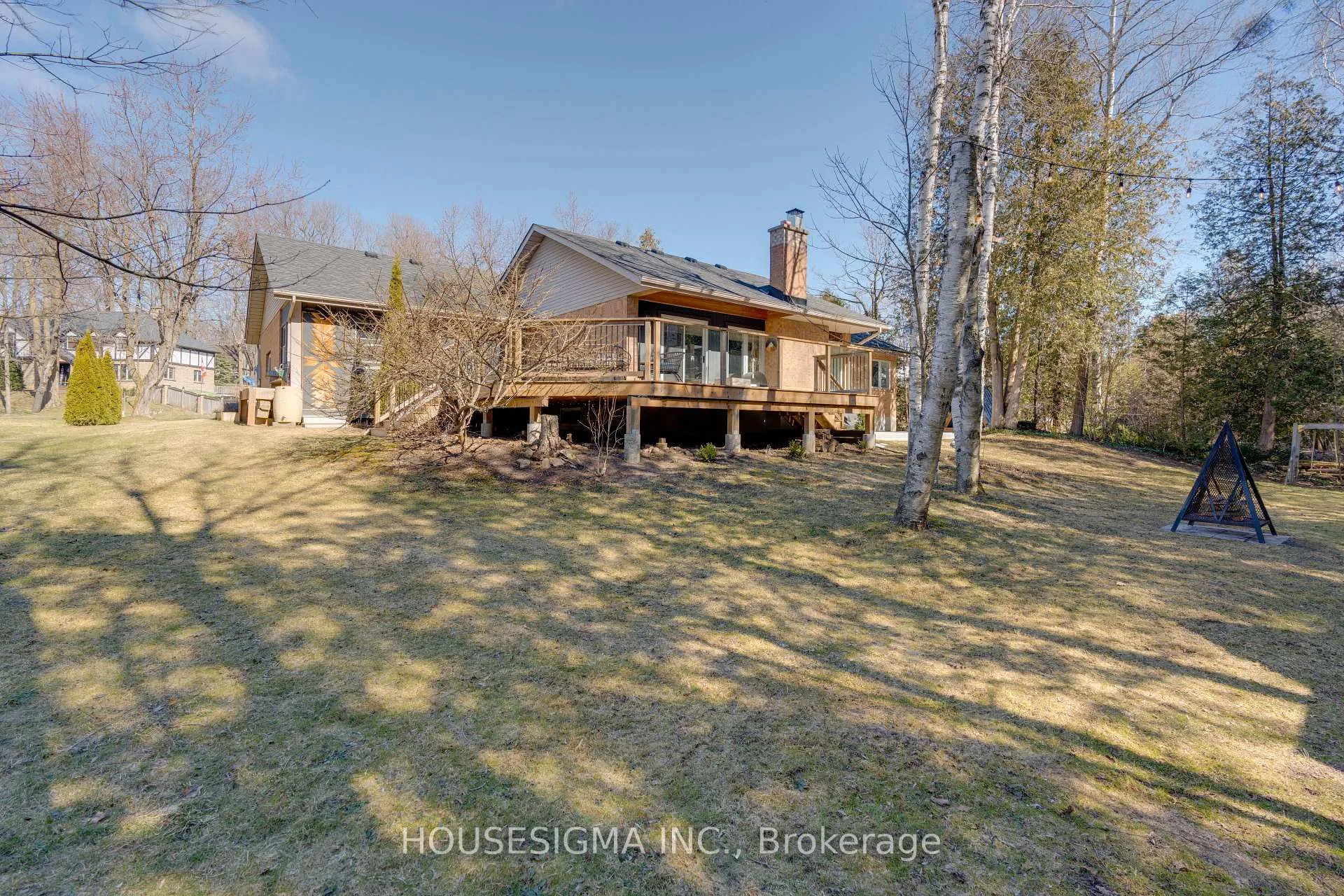 Photo 33 of 122 Maple Court, Shelburne — HOMEH