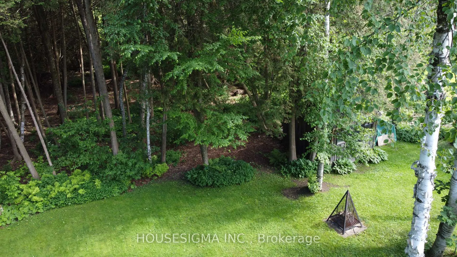 Photo 40 of 122 Maple Court, Shelburne — HOMEH