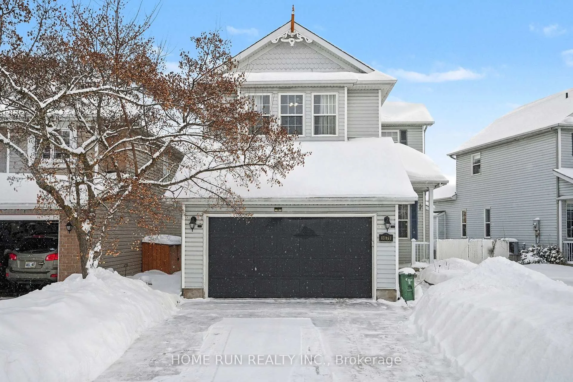 Front of 1671 Frenette Street