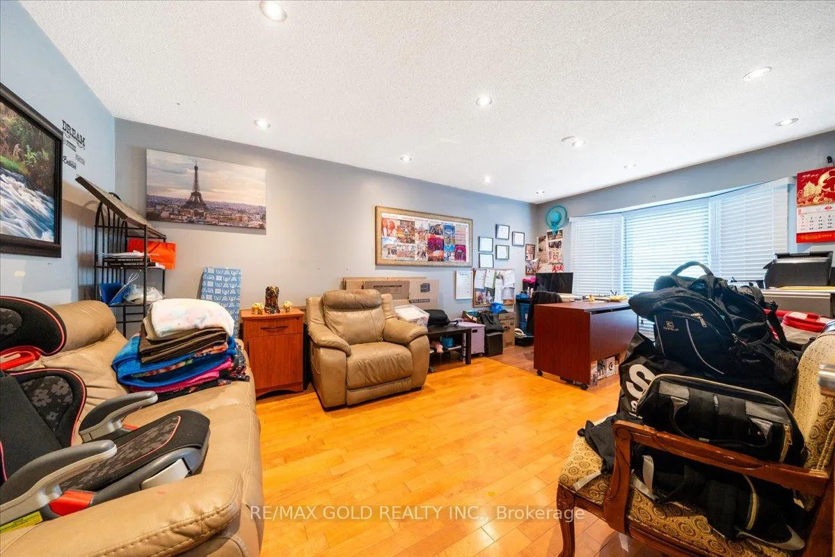 Photo 6 of 113 Rollo Drive N, Ajax, South East — HOMEH