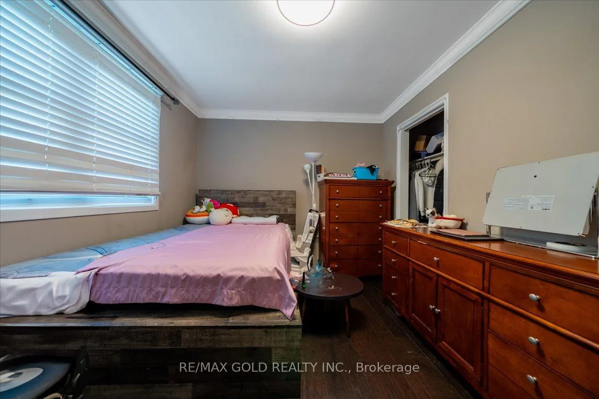 Photo 25 of 113 Rollo Drive N, Ajax, South East — HOMEH