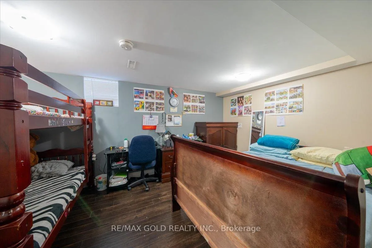 Photo 40 of 113 Rollo Drive N, Ajax, South East — HOMEH