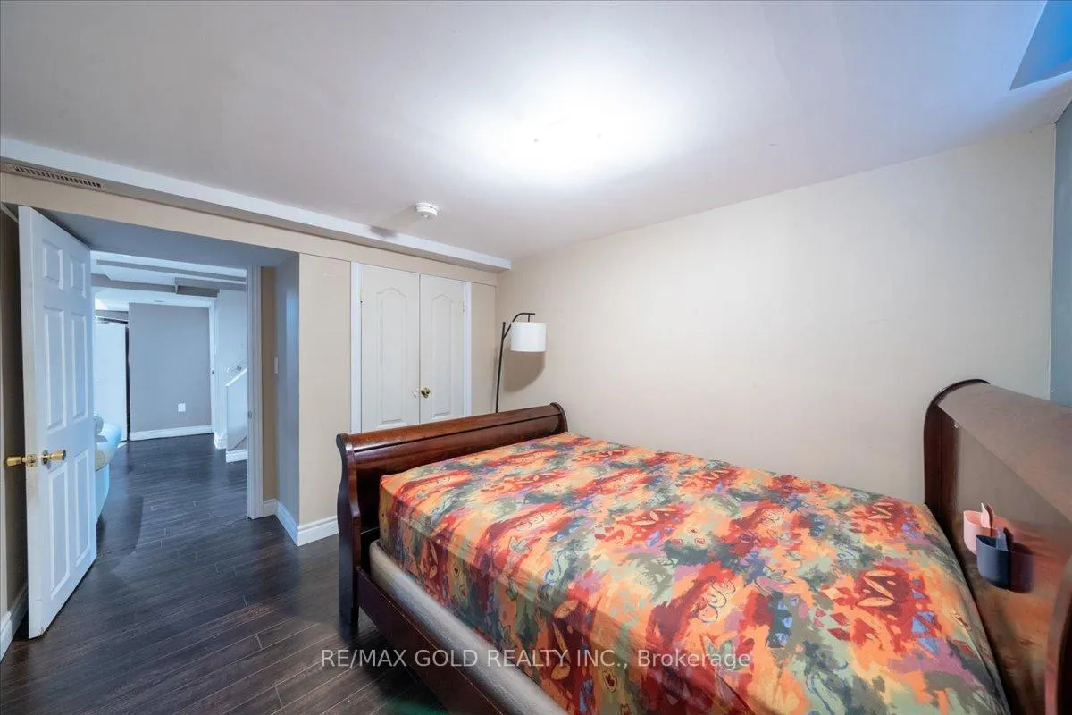 Photo 43 of 113 Rollo Drive N, Ajax, South East — HOMEH