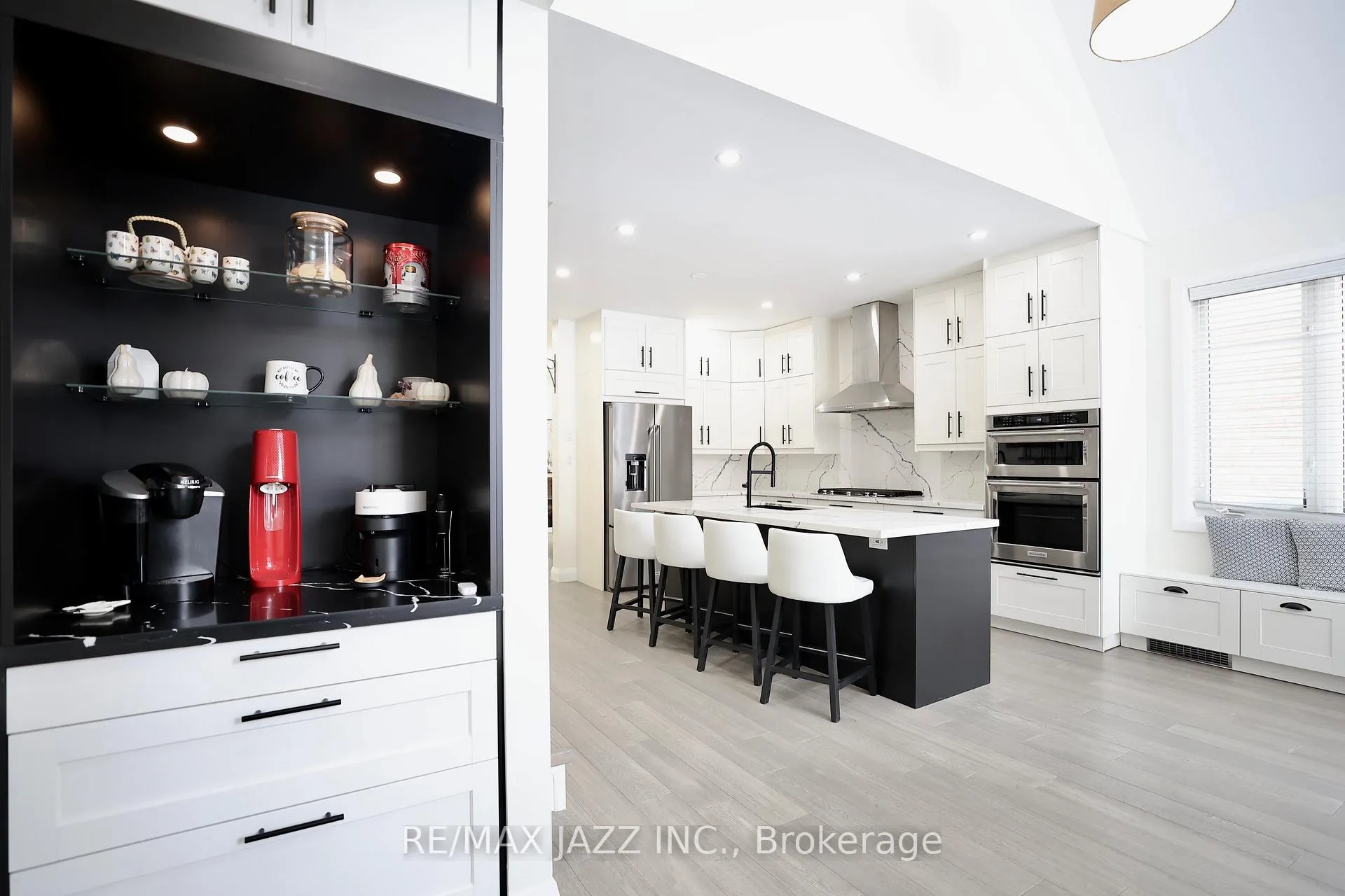 Photo 5 of 1334 Harlstone Crescent, Oshawa, Taunton — HOMEH