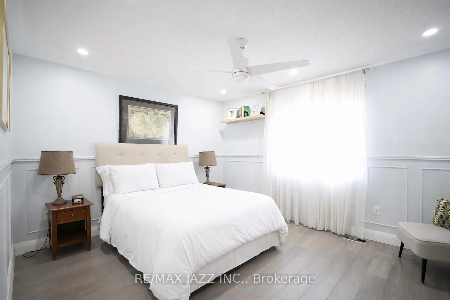 Photo 16 of 1334 Harlstone Crescent, Oshawa, Taunton — HOMEH