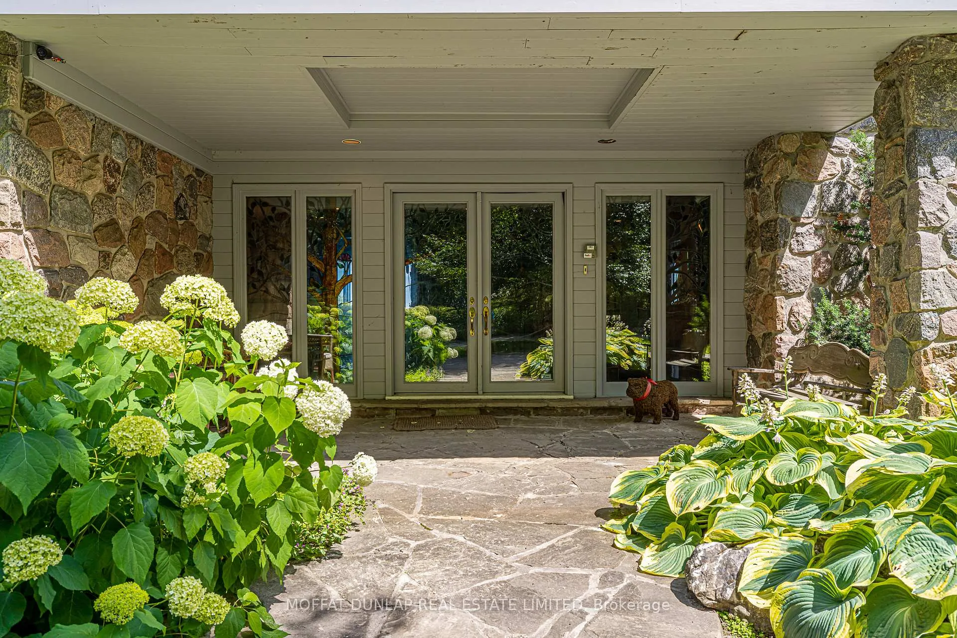 Photo 5 of 16761 Mountainview Road, Caledon, Caledon East — HOMEH