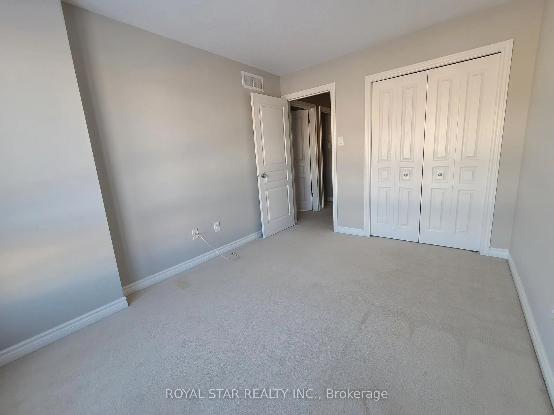 Photo 18 of 953 Fletcher Circle, Ottawa, Kanata - Kanata Lakes/Heritage Hills — HOMEH