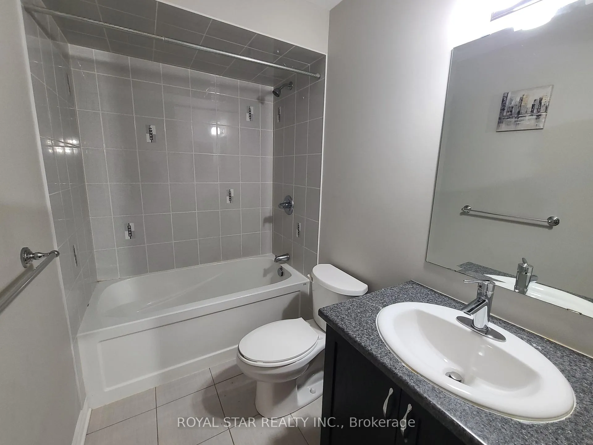Photo 19 of 953 Fletcher Circle, Ottawa, Kanata - Kanata Lakes/Heritage Hills — HOMEH
