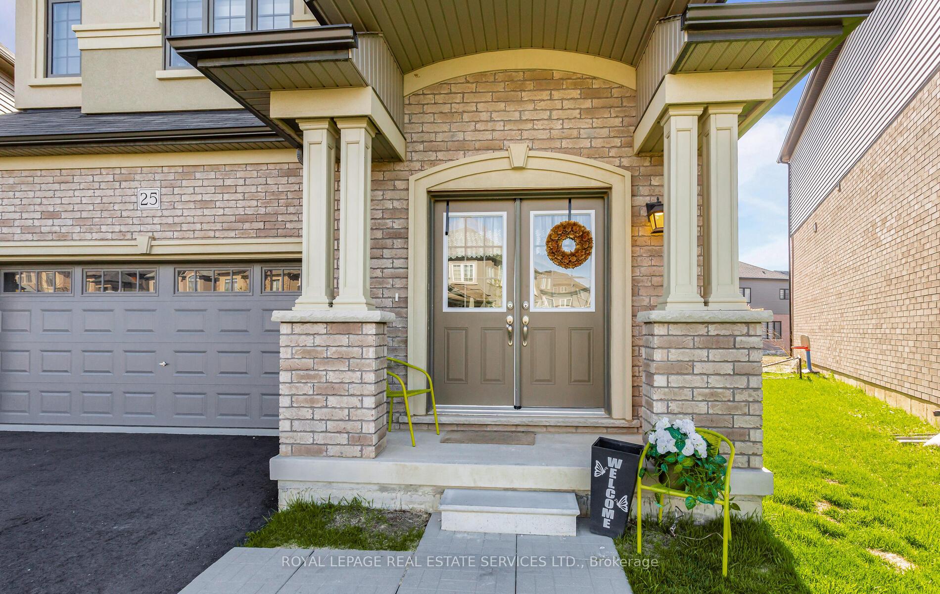 Photo 3 of 25 Jenner Drive, Brant, Paris — HOMEH