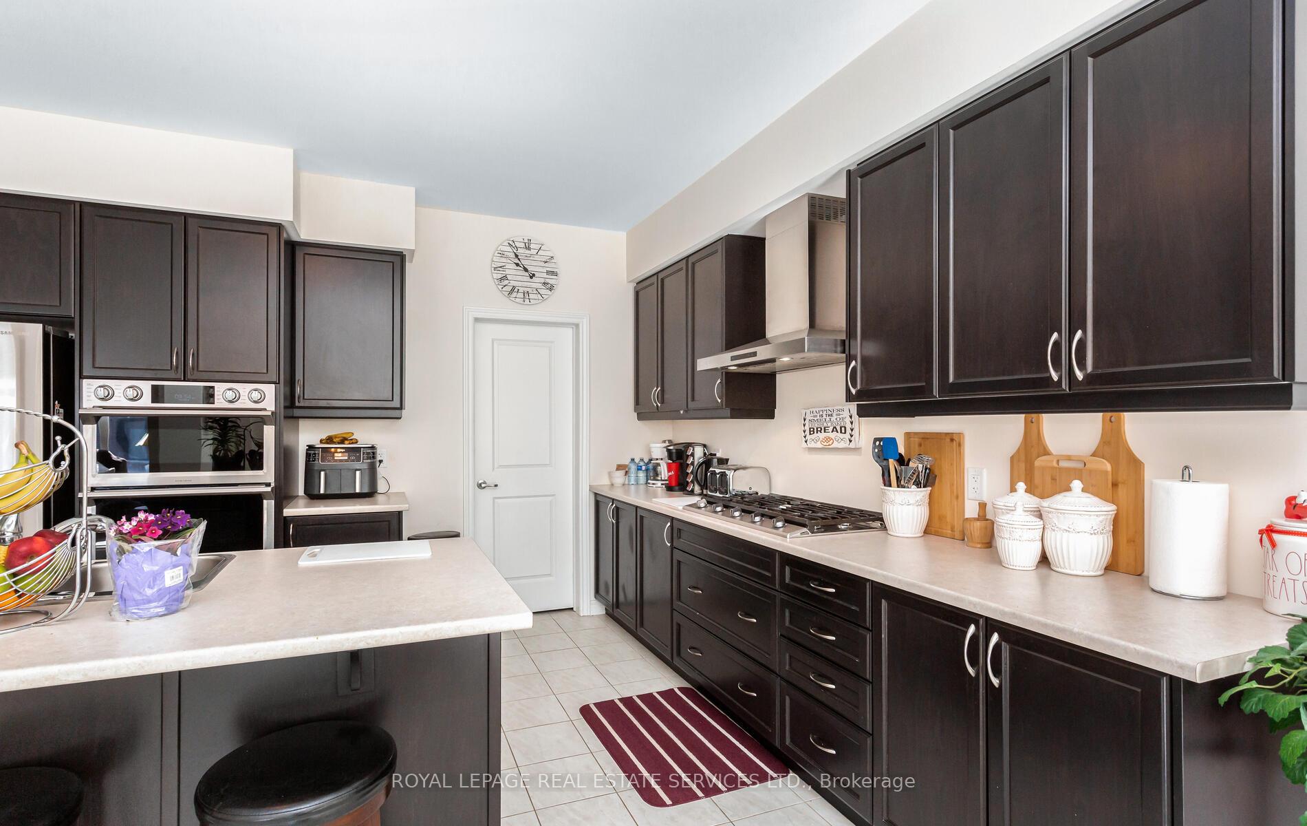 Photo 19 of 25 Jenner Drive, Brant, Paris — HOMEH