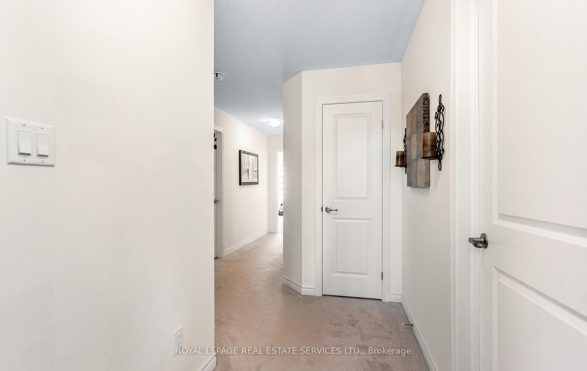 Photo 25 of 25 Jenner Drive, Brant, Paris — HOMEH