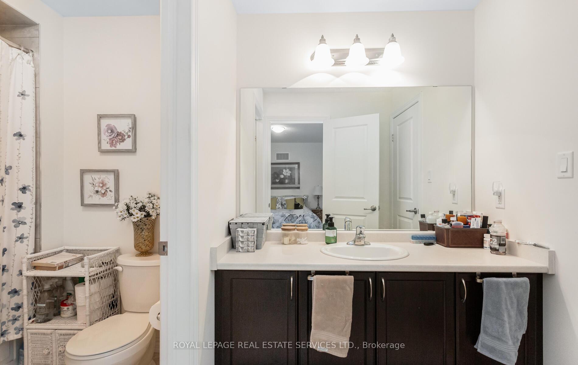 Photo 32 of 25 Jenner Drive, Brant, Paris — HOMEH