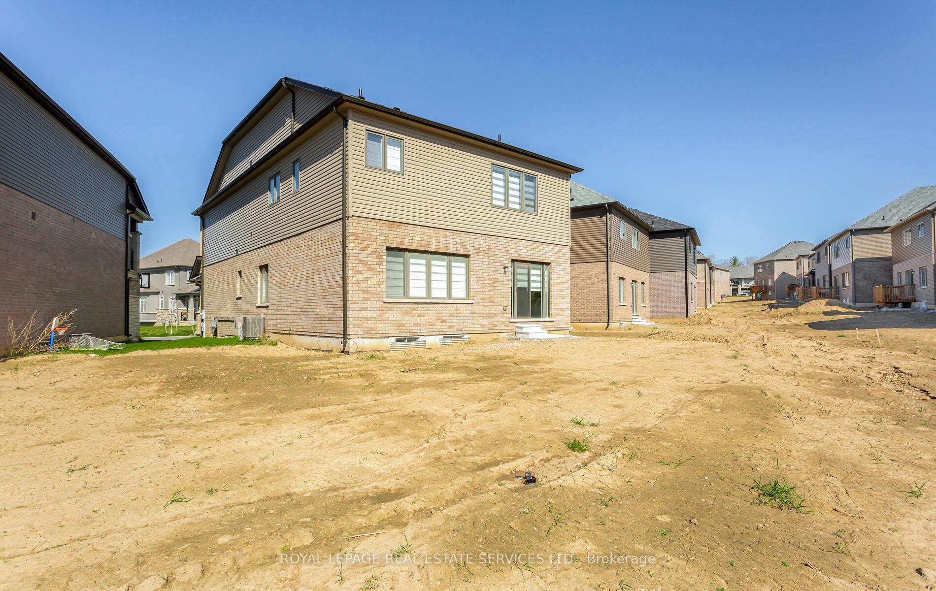 Photo 37 of 25 Jenner Drive, Brant, Paris — HOMEH