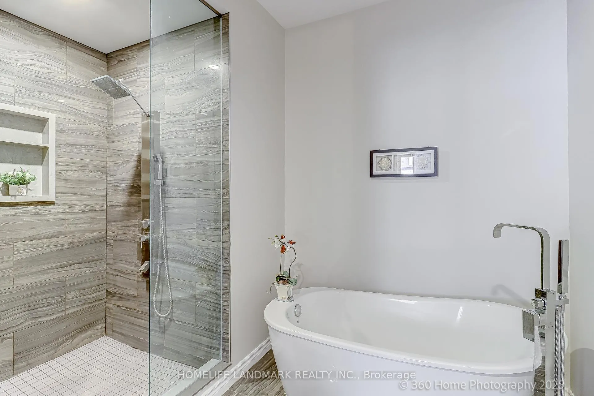 Photo 12 of 203 Everett Street, Markham, Wismer — HOMEH