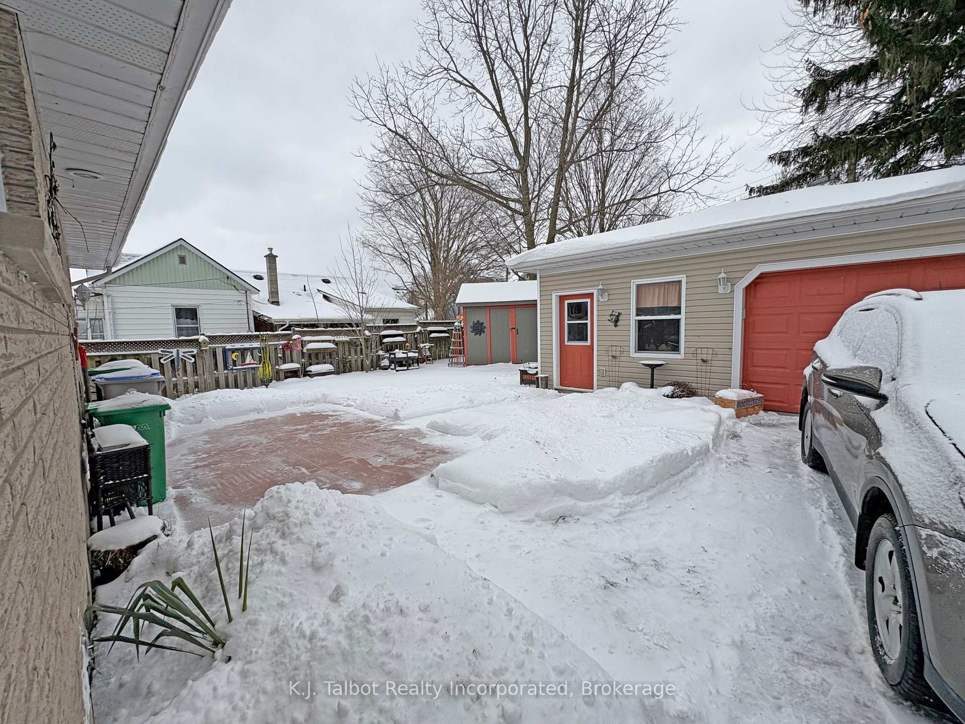 Photo 27 of 94 Montcalm Street, Goderich, Goderich (Town) — HOMEH